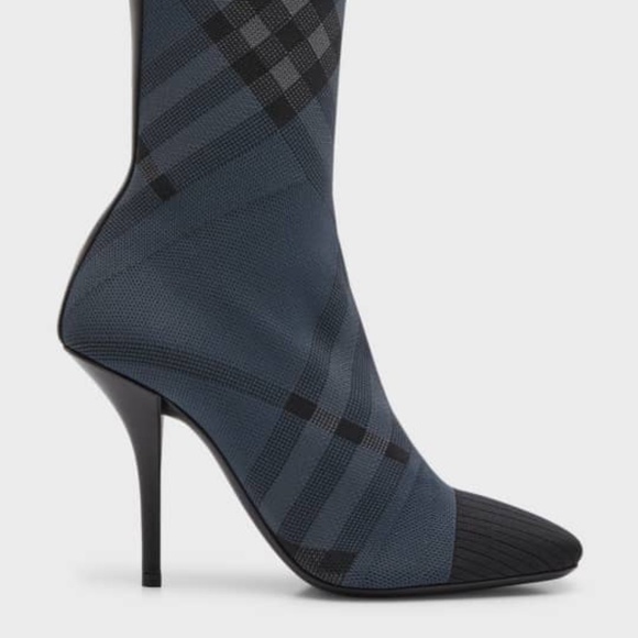 BURBERRY Dolman Check-Pattern Sock Ankle Boots - Picture 2 of 7